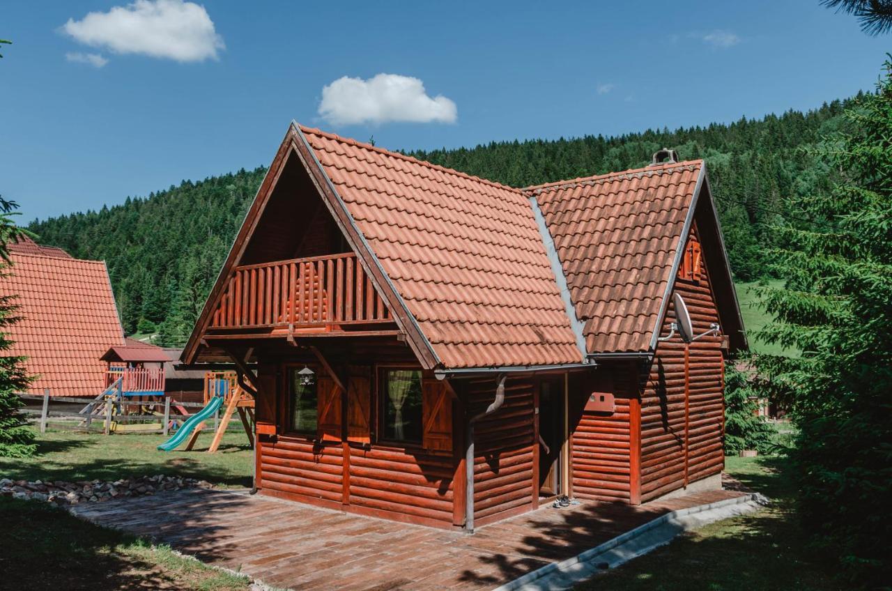 Vila Tijana Mitrovac Exterior photo